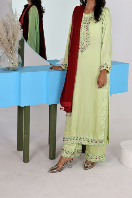 Shīn Sage Green Silk Set with Cherry Red Chiffon Dupatta – 3 Piece